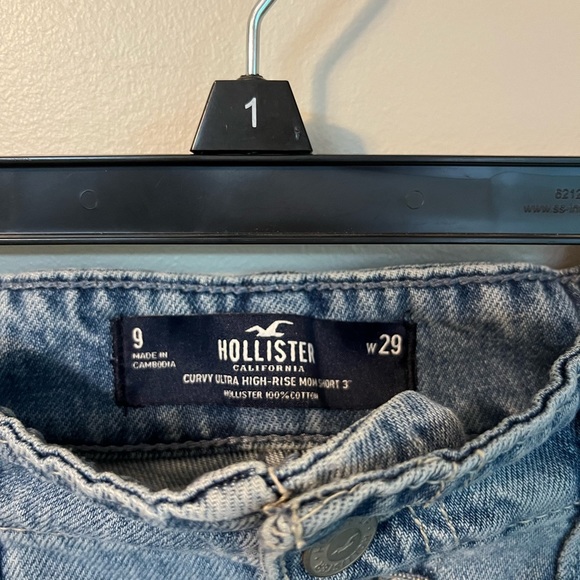 Hollister Denim Paper Bag Shorts - Picture 2 of 4